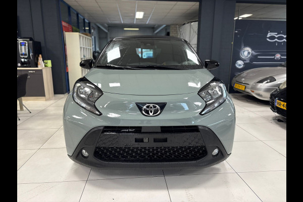 Toyota Aygo X 1.0 VVT-i S-CVT Pulse Cabrio Automaat (BOVAG/RIJKLAARPRIJS) Toyota Aygo X 1.0 VVT-i S-CVT Pulse Cabrio Automaat (BOVAG/RIJKLAARPRIJS)