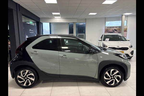 Toyota Aygo X 1.0 VVT-i S-CVT Pulse Cabrio Automaat (BOVAG/RIJKLAARPRIJS) Toyota Aygo X 1.0 VVT-i S-CVT Pulse Cabrio Automaat (BOVAG/RIJKLAARPRIJS)