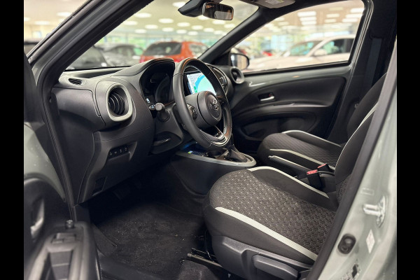 Toyota Aygo X 1.0 VVT-i S-CVT Pulse Cabrio Automaat (BOVAG/RIJKLAARPRIJS) Toyota Aygo X 1.0 VVT-i S-CVT Pulse Cabrio Automaat (BOVAG/RIJKLAARPRIJS)