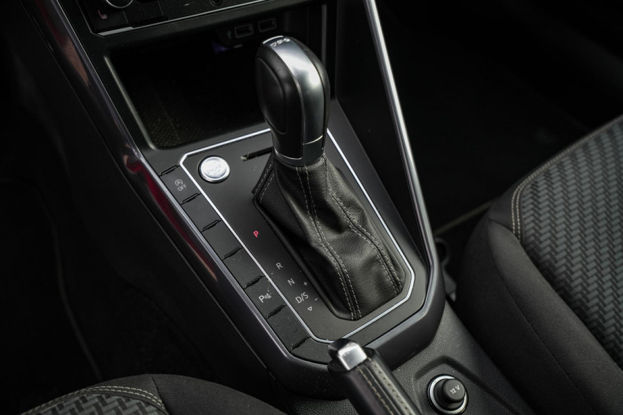 Volkswagen Polo 1.0 TSI Highline Business R Volkswagen Polo 1.0 TSI Highline Business R