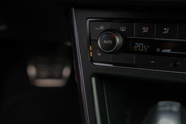 Volkswagen Polo 1.0 TSI Highline Business R Volkswagen Polo 1.0 TSI Highline Business R