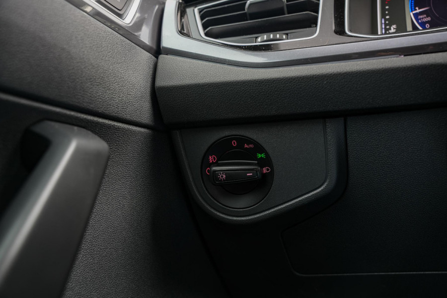 Volkswagen Polo 1.0 TSI Highline Business R Volkswagen Polo 1.0 TSI Highline Business R