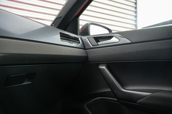 Volkswagen Polo 1.0 TSI Highline Business R Volkswagen Polo 1.0 TSI Highline Business R