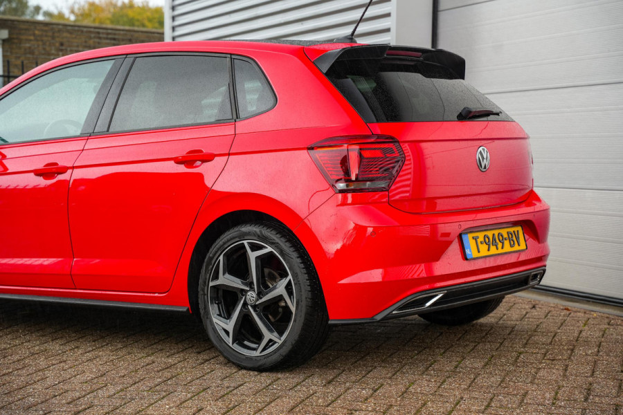 Volkswagen Polo 1.0 TSI Highline Business R Volkswagen Polo 1.0 TSI Highline Business R
