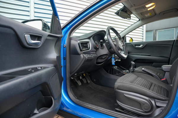 Kia Stonic 1.0 T-GDi MHEV DynamicLine Kia Stonic 1.0 T-GDi MHEV DynamicLine