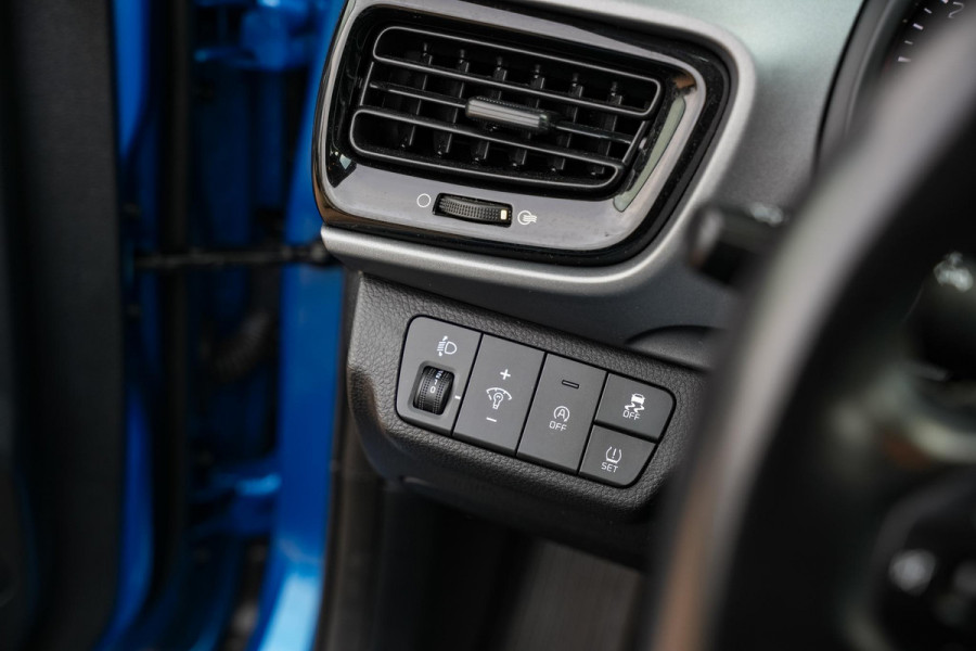 Kia Stonic 1.0 T-GDi MHEV DynamicLine Kia Stonic 1.0 T-GDi MHEV DynamicLine