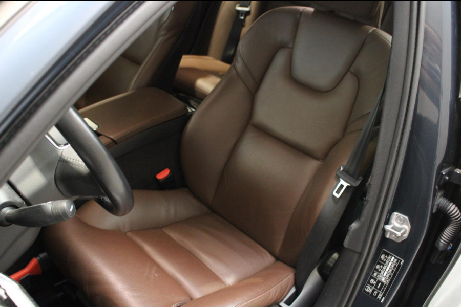 Volvo V60 2.0 T6 Recharge AWD Leer|Camera|Harman Kardon|Mooie Samenstelling Prijs is rijklaar Volvo V60 2.0 T6 Recharge AWD Leer|Camera|Harman Kardon|Mooie Samenstelling Prijs is rijklaar
