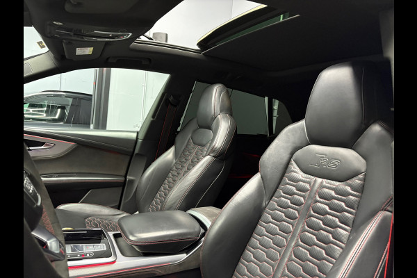 Audi RSQ8 4.0 TFSI quattro RS Seats Pano Audi RSQ8 4.0 TFSI quattro RS Seats Pano