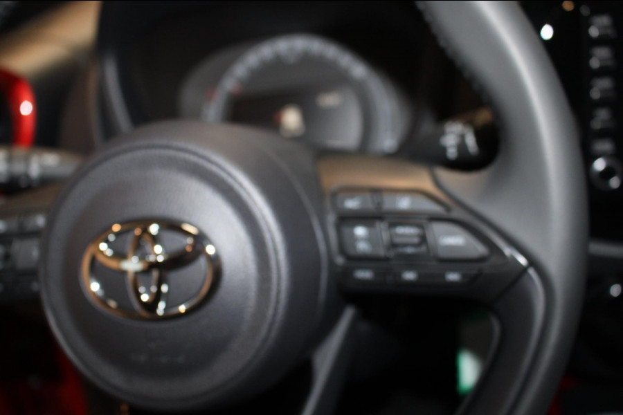 Toyota Aygo X 1.0 VVT-i S-CVT Pulse Camera|Navi|carplay Nieuwstaat Toyota Aygo X 1.0 VVT-i S-CVT Pulse Camera|Navi|carplay Nieuwstaat