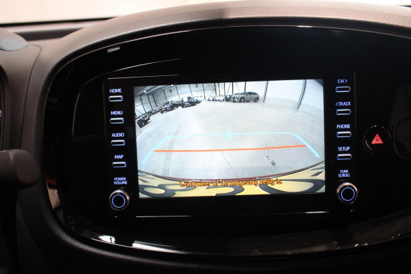 Toyota Aygo X 1.0 VVT-i S-CVT Pulse Camera|Navi|carplay Nieuwstaat Toyota Aygo X 1.0 VVT-i S-CVT Pulse Camera|Navi|carplay Nieuwstaat