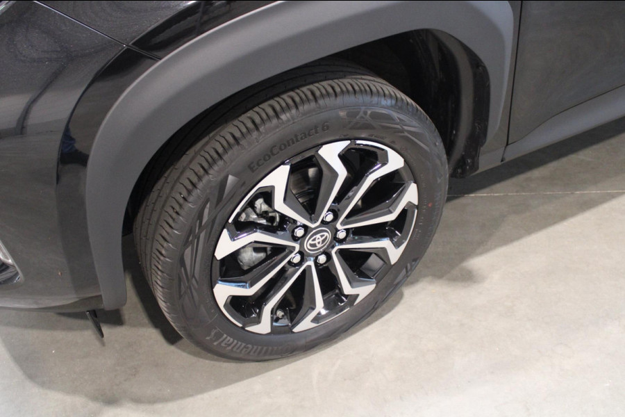 Toyota Yaris Cross 1.5 Hybrid 115 First Edition Camera|pdc|Carplay Nieuw staat