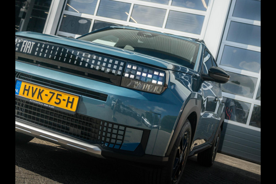 Fiat Grande Panda 1.2 Hybrid Icon | Automaat | PDC | Airco | Apple Carplay | Cruise | Pack Style Fiat Grande Panda 1.2 Hybrid Icon | Automaat | PDC | Airco | Apple Carplay | Cruise | Pack Style