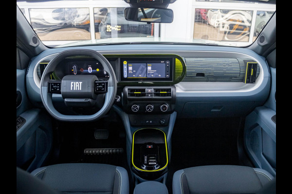 Fiat Grande Panda 1.2 Hybrid Icon | Automaat | Pack Style | PDC | Airco | Apple Carplay | Cruise Fiat Grande Panda 1.2 Hybrid Icon | Automaat | Pack Style | PDC | Airco | Apple Carplay | Cruise