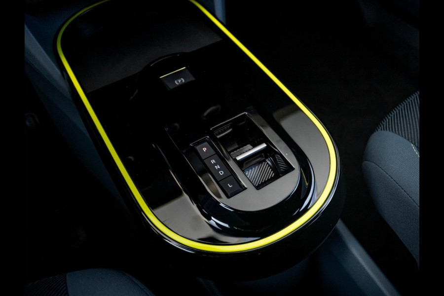 Fiat Grande Panda 1.2 Hybrid Icon | Automaat | Pack Style | PDC | Airco | Apple Carplay | Cruise Fiat Grande Panda 1.2 Hybrid Icon | Automaat | Pack Style | PDC | Airco | Apple Carplay | Cruise