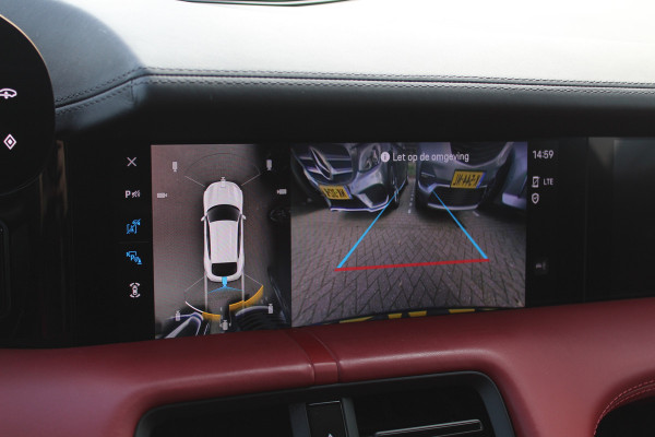 Porsche Taycan Cross Turismo 4 93 kWh / SoH 94.7% / Panoramadak / 360Camera / Passenger Display / Sportdesign + Chrono / 21'' / Bose / Luchtvering / Keyless / Stuur+Stoelverwarming / Dodehoek / DAB / ACC Porsche Taycan Cross Turismo 4 93 kWh / SoH 94.7% / Panoramadak / 360Camera / Passenger Display / Sportdesign + Chrono / 21'' / Bose / Luchtvering / Keyless / Stuur+Stoelverwarming / Dodehoek / DAB / ACC