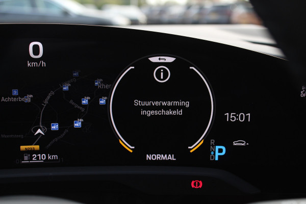 Porsche Taycan Cross Turismo 4 93 kWh / SoH 94.7% / Panoramadak / 360Camera / Passenger Display / Sportdesign + Chrono / 21'' / Bose / Luchtvering / Keyless / Stuur+Stoelverwarming / Dodehoek / DAB / ACC Porsche Taycan Cross Turismo 4 93 kWh / SoH 94.7% / Panoramadak / 360Camera / Passenger Display / Sportdesign + Chrono / 21'' / Bose / Luchtvering / Keyless / Stuur+Stoelverwarming / Dodehoek / DAB / ACC