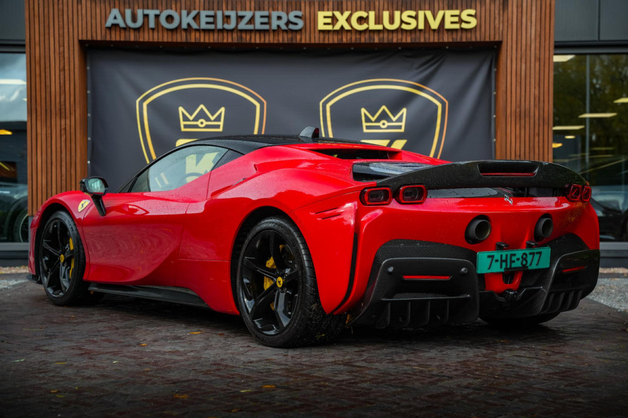 Ferrari SF90 Stradale 4.0 V8 Assetto Fiorano Fiorano Pack Carbon Fibre Daytona Racing Seats Ferrari SF90 Stradale 4.0 V8 Assetto Fiorano Fiorano Pack Carbon Fibre Daytona Racing Seats