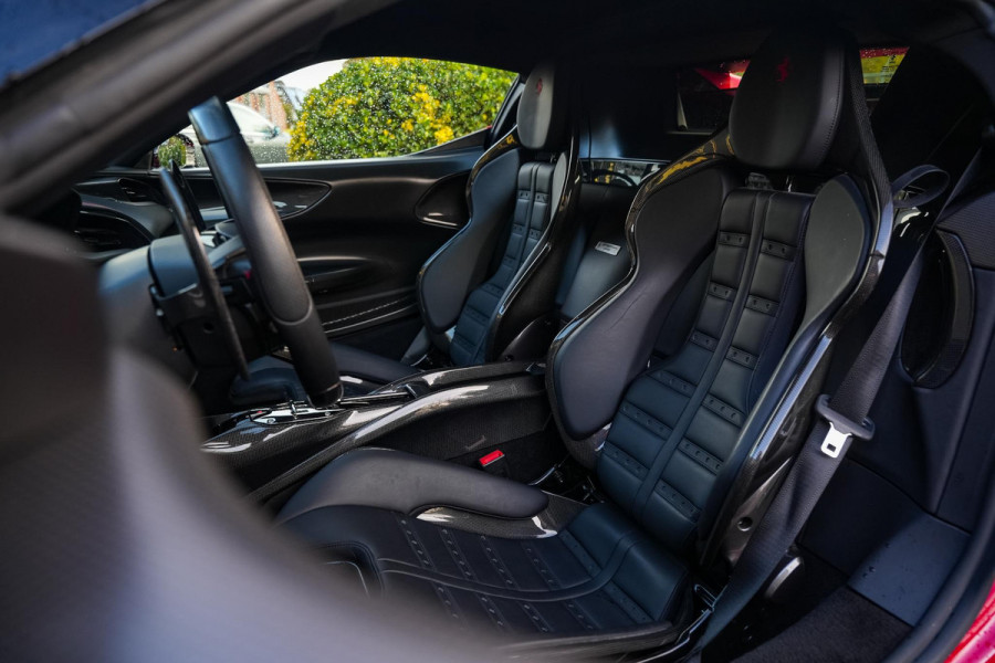 Ferrari SF90 Stradale 4.0 V8 Assetto Fiorano Fiorano Pack Carbon Fibre Daytona Racing Seats Ferrari SF90 Stradale 4.0 V8 Assetto Fiorano Fiorano Pack Carbon Fibre Daytona Racing Seats
