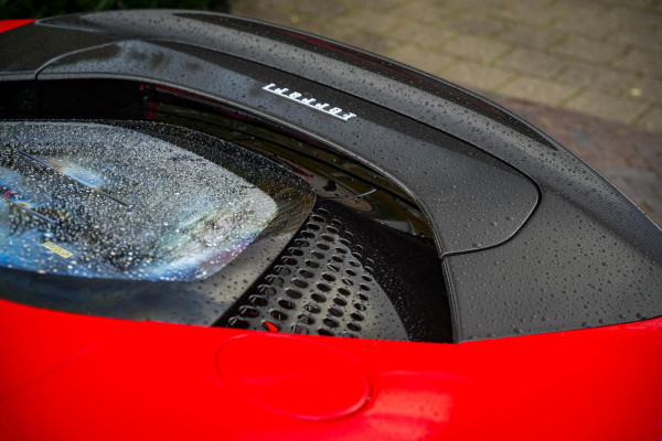 Ferrari SF90 Stradale 4.0 V8 Assetto Fiorano Fiorano Pack Carbon Fibre Daytona Racing Seats Ferrari SF90 Stradale 4.0 V8 Assetto Fiorano Fiorano Pack Carbon Fibre Daytona Racing Seats