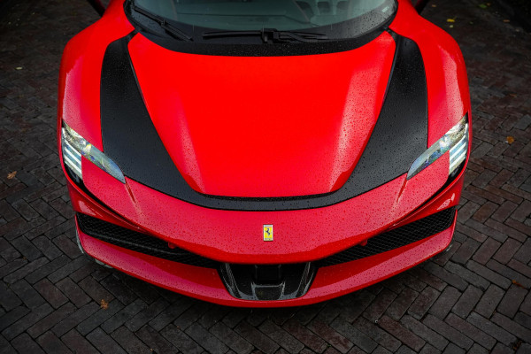 Ferrari SF90 Stradale 4.0 V8 Assetto Fiorano Fiorano Pack Carbon Fibre Daytona Racing Seats Ferrari SF90 Stradale 4.0 V8 Assetto Fiorano Fiorano Pack Carbon Fibre Daytona Racing Seats