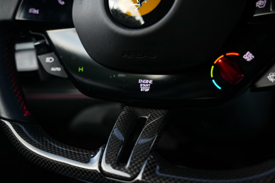 Ferrari SF90 Stradale 4.0 V8 Assetto Fiorano Fiorano Pack Carbon Fibre Daytona Racing Seats Ferrari SF90 Stradale 4.0 V8 Assetto Fiorano Fiorano Pack Carbon Fibre Daytona Racing Seats