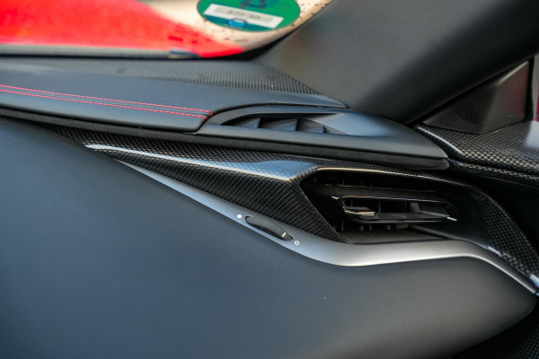 Ferrari SF90 Stradale 4.0 V8 Assetto Fiorano Fiorano Pack Carbon Fibre Daytona Racing Seats Ferrari SF90 Stradale 4.0 V8 Assetto Fiorano Fiorano Pack Carbon Fibre Daytona Racing Seats