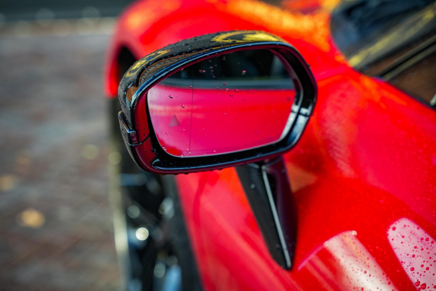 Ferrari SF90 Stradale 4.0 V8 Assetto Fiorano Fiorano Pack Carbon Fibre Daytona Racing Seats Ferrari SF90 Stradale 4.0 V8 Assetto Fiorano Fiorano Pack Carbon Fibre Daytona Racing Seats