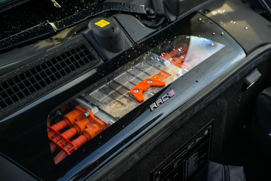 Ferrari SF90 Stradale 4.0 V8 Assetto Fiorano Fiorano Pack Carbon Fibre Daytona Racing Seats Ferrari SF90 Stradale 4.0 V8 Assetto Fiorano Fiorano Pack Carbon Fibre Daytona Racing Seats