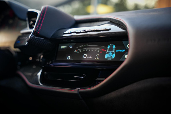 Ferrari SF90 Stradale 4.0 V8 Assetto Fiorano Fiorano Pack Carbon Fibre Daytona Racing Seats Ferrari SF90 Stradale 4.0 V8 Assetto Fiorano Fiorano Pack Carbon Fibre Daytona Racing Seats