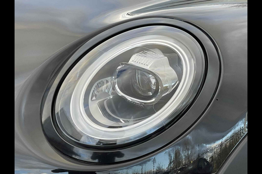 MINI Mini Electric Yours 33 kWh / SoH 95.5% / Full option! / Panoramadak / Camera / Head-up / Leder / Harman Kardon / Keyless / 17'' / CarPlay / Stoelverwarming / Matrix LED / DAB / Cruise Control MINI Mini Electric Yours 33 kWh / SoH 95.5% / Full option! / Panoramadak / Camera / Head-up / Leder / Harman Kardon / Keyless / 17'' / CarPlay / Stoelverwarming / Matrix LED / DAB / Cruise Control