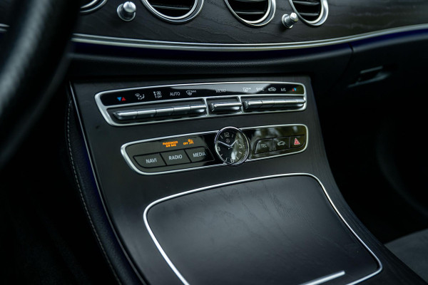 Mercedes-Benz E-Klasse Estate 350 d 258pk AMG ACC Panorama Luchtvering Pano 360c Mercedes-Benz E-Klasse Estate 350 d 258pk AMG ACC Panorama Luchtvering Pano 360c