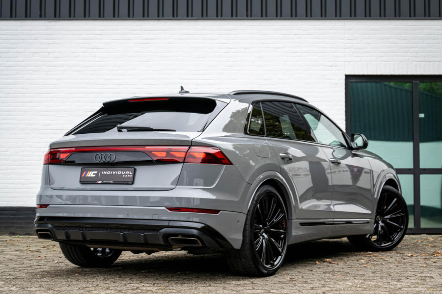 Audi Q8 60 TFSI e quattro S Competition Nightvision Nardo Audi Q8 60 TFSI e quattro S Competition Nightvision Nardo