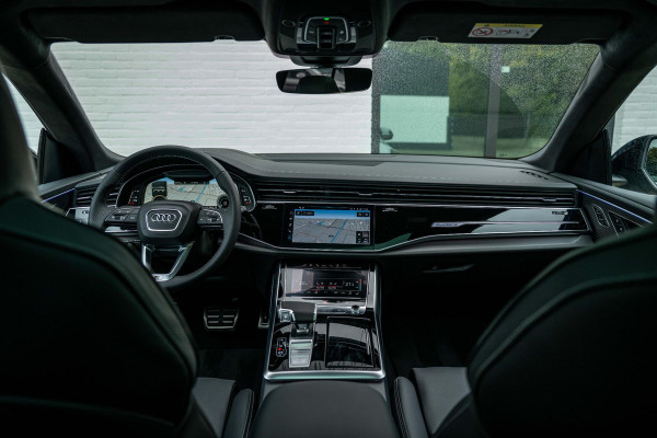 Audi Q8 60 TFSI e quattro S Competition Nightvision Nardo Audi Q8 60 TFSI e quattro S Competition Nightvision Nardo