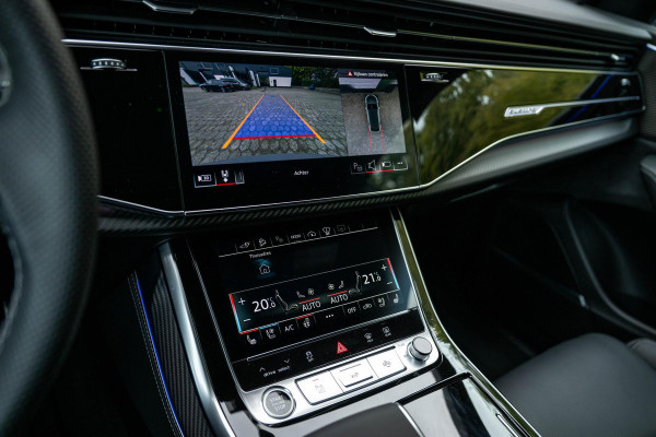 Audi Q8 60 TFSI e quattro S Competition Nightvision Nardo Audi Q8 60 TFSI e quattro S Competition Nightvision Nardo