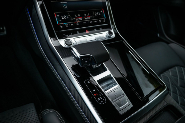 Audi Q8 60 TFSI e quattro S Competition Nightvision Nardo Audi Q8 60 TFSI e quattro S Competition Nightvision Nardo