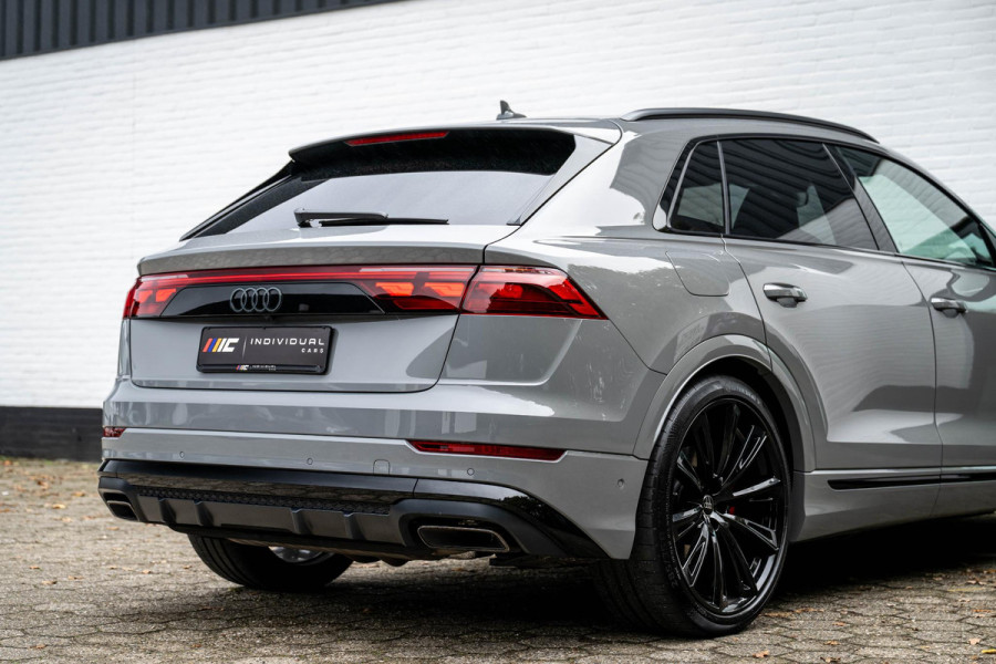 Audi Q8 60 TFSI e quattro S Competition Nightvision Nardo Audi Q8 60 TFSI e quattro S Competition Nightvision Nardo