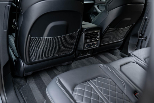 Audi Q8 60 TFSI e quattro S Competition Nightvision Nardo Audi Q8 60 TFSI e quattro S Competition Nightvision Nardo