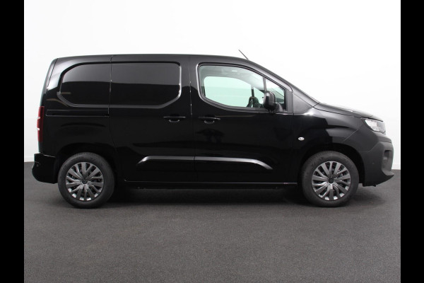 Peugeot Partner 1.5 BlueHDi 130 EAT8 S&S L1 Automaat DEMO! Navigatie Apple Carplay / Android Auto DAB trekhaak Cruise Control Airco Houten bekleding laadruimte Peugeot Partner 1.5 BlueHDi 130 EAT8 S&S L1 Automaat DEMO! Navigatie Apple Carplay / Android Auto DAB trekhaak Cruise Control Airco Houten bekleding laadruimte