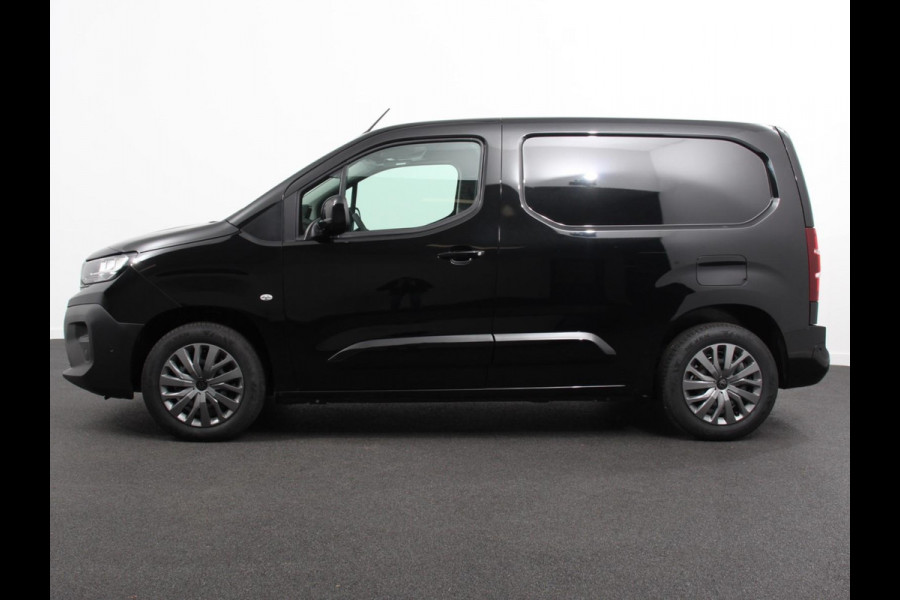 Peugeot Partner 1.5 BlueHDi 130 EAT8 S&S L1 Automaat DEMO! Navigatie Apple Carplay / Android Auto DAB trekhaak Cruise Control Airco Houten bekleding laadruimte Peugeot Partner 1.5 BlueHDi 130 EAT8 S&S L1 Automaat DEMO! Navigatie Apple Carplay / Android Auto DAB trekhaak Cruise Control Airco Houten bekleding laadruimte