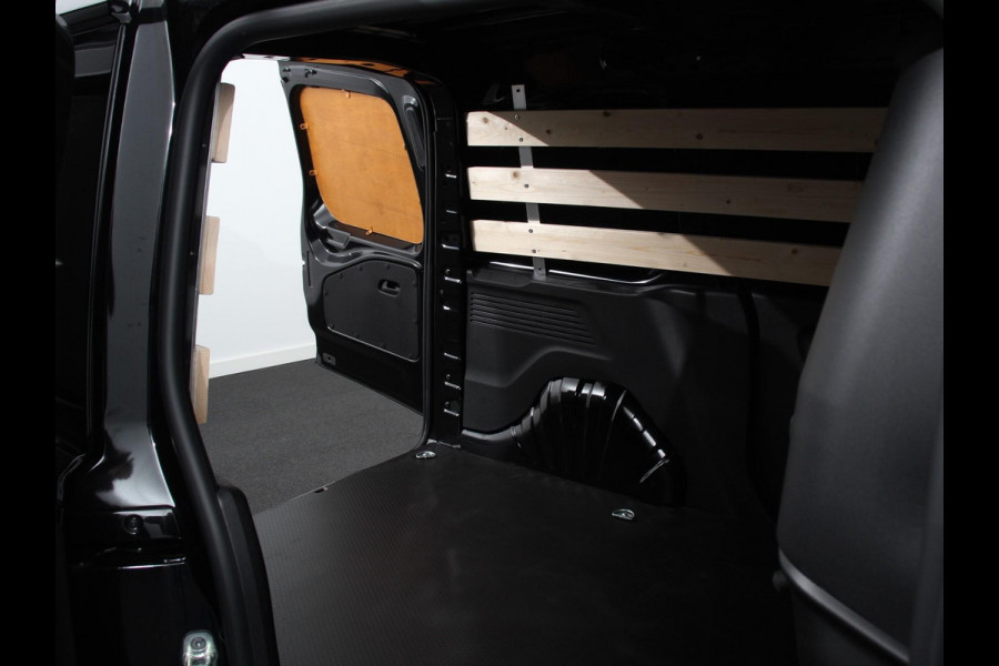 Peugeot Partner 1.5 BlueHDi 130 EAT8 S&S L1 Automaat DEMO! Navigatie Apple Carplay / Android Auto DAB trekhaak Cruise Control Airco Houten bekleding laadruimte Peugeot Partner 1.5 BlueHDi 130 EAT8 S&S L1 Automaat DEMO! Navigatie Apple Carplay / Android Auto DAB trekhaak Cruise Control Airco Houten bekleding laadruimte