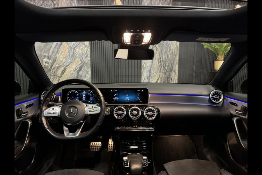 Mercedes-Benz A-Klasse 250e AMG Launch Edit |PANO|MEMORY|SFEER|CAMERA|BLIND SPOT Mercedes-Benz A-Klasse 250e AMG Launch Edit |PANO|MEMORY|SFEER|CAMERA|BLIND SPOT