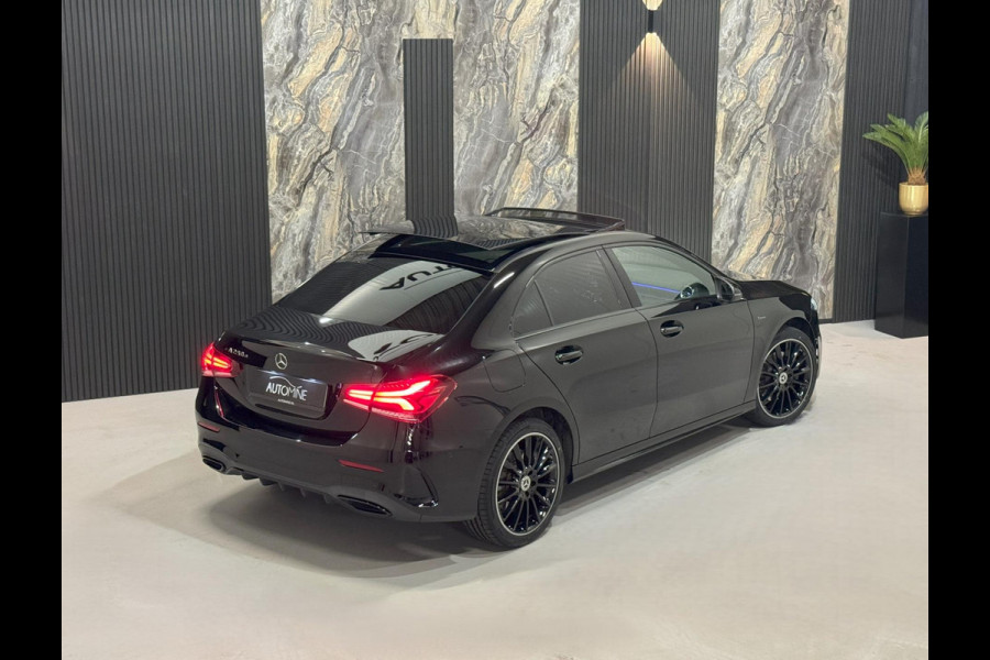 Mercedes-Benz A-Klasse 250e AMG Launch Edit |PANO|MEMORY|SFEER|CAMERA|BLIND SPOT Mercedes-Benz A-Klasse 250e AMG Launch Edit |PANO|MEMORY|SFEER|CAMERA|BLIND SPOT