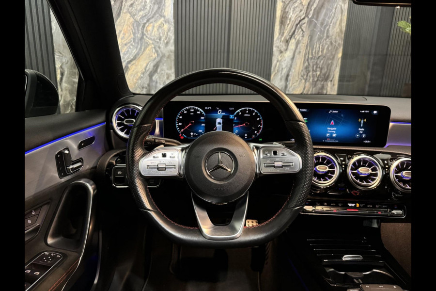 Mercedes-Benz A-Klasse 250e AMG Launch Edit |PANO|MEMORY|SFEER|CAMERA|BLIND SPOT Mercedes-Benz A-Klasse 250e AMG Launch Edit |PANO|MEMORY|SFEER|CAMERA|BLIND SPOT
