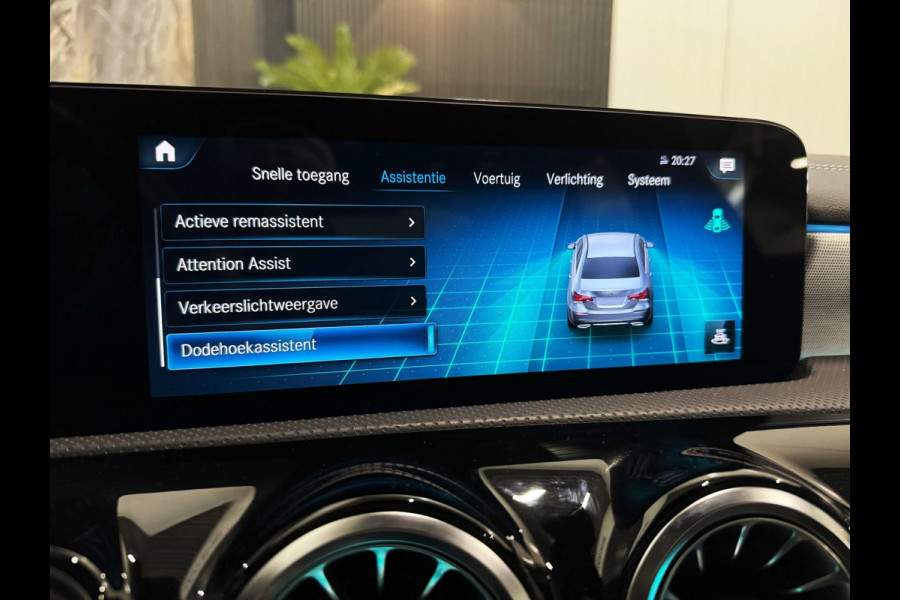 Mercedes-Benz A-Klasse 250e AMG Launch Edit |PANO|MEMORY|SFEER|CAMERA|BLIND SPOT Mercedes-Benz A-Klasse 250e AMG Launch Edit |PANO|MEMORY|SFEER|CAMERA|BLIND SPOT