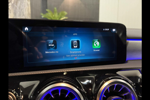 Mercedes-Benz A-Klasse 250e AMG Launch Edit |PANO|MEMORY|SFEER|CAMERA|BLIND SPOT Mercedes-Benz A-Klasse 250e AMG Launch Edit |PANO|MEMORY|SFEER|CAMERA|BLIND SPOT