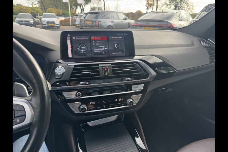BMW X4 xDrive20i High Executive Ed. / Full option! / Panoramadak / 360Camera / Head-up / Leder / Harman Kardon / 20'' / Stuurverwarming / Navigatie / Dodehoek / ACC / Stoelverwarming 4x BMW X4 xDrive20i High Executive Ed. / Full option! / Panoramadak / 360Camera / Head-up / Leder / Harman Kardon / 20'' / Stuurverwarming / Navigatie / Dodehoek / ACC / Stoelverwarming 4x