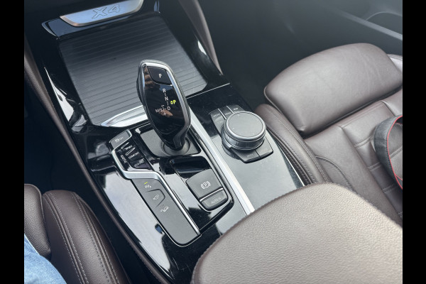 BMW X4 xDrive20i High Executive Ed. / Full option! / Panoramadak / 360Camera / Head-up / Leder / Harman Kardon / 20'' / Stuurverwarming / Navigatie / Dodehoek / ACC / Stoelverwarming 4x BMW X4 xDrive20i High Executive Ed. / Full option! / Panoramadak / 360Camera / Head-up / Leder / Harman Kardon / 20'' / Stuurverwarming / Navigatie / Dodehoek / ACC / Stoelverwarming 4x