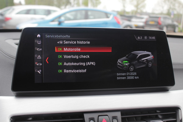 BMW X1 sDrive18i High Exe. M Sport / Trekhaak / Half leder / Navi. Proff / Parkeerhulp V+a / 18'' / Stoelverwarming / DAB / Cruise Control BMW X1 sDrive18i High Exe. M Sport / Trekhaak / Half leder / Navi. Proff / Parkeerhulp V+a / 18'' / Stoelverwarming / DAB / Cruise Control