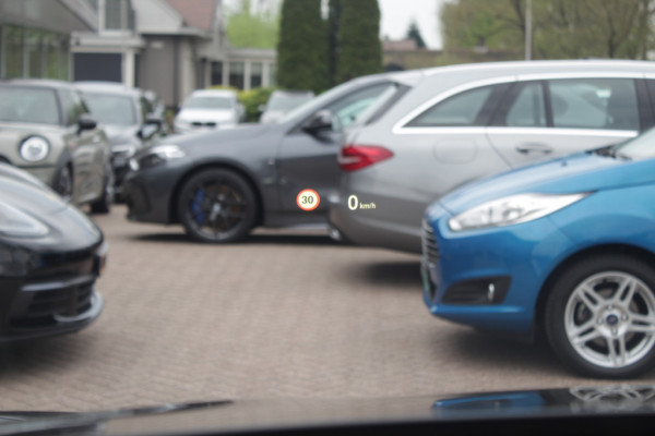 BMW X1 sDrive18i High Exe. M Sport / Trekhaak / Half leder / Navi. Proff / Parkeerhulp V+a / 18'' / Stoelverwarming / DAB / Cruise Control BMW X1 sDrive18i High Exe. M Sport / Trekhaak / Half leder / Navi. Proff / Parkeerhulp V+a / 18'' / Stoelverwarming / DAB / Cruise Control