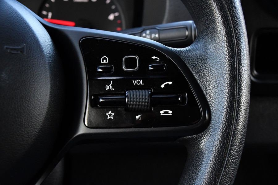 Mercedes-Benz Sprinter 317 1.9 CDI L2H1 DC AMG Edition Camera, Cruise, Carplay, Trekhaak, 170pk, Sensoren, LED, Multimedia, Uniek! Mercedes-Benz Sprinter 317 1.9 CDI L2H1 DC AMG Edition Camera, Cruise, Carplay, Trekhaak, 170pk, Sensoren, LED, Multimedia, Uniek!
